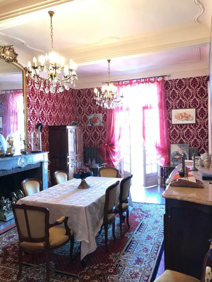 Hotel Chez artistes Servian Exterior foto